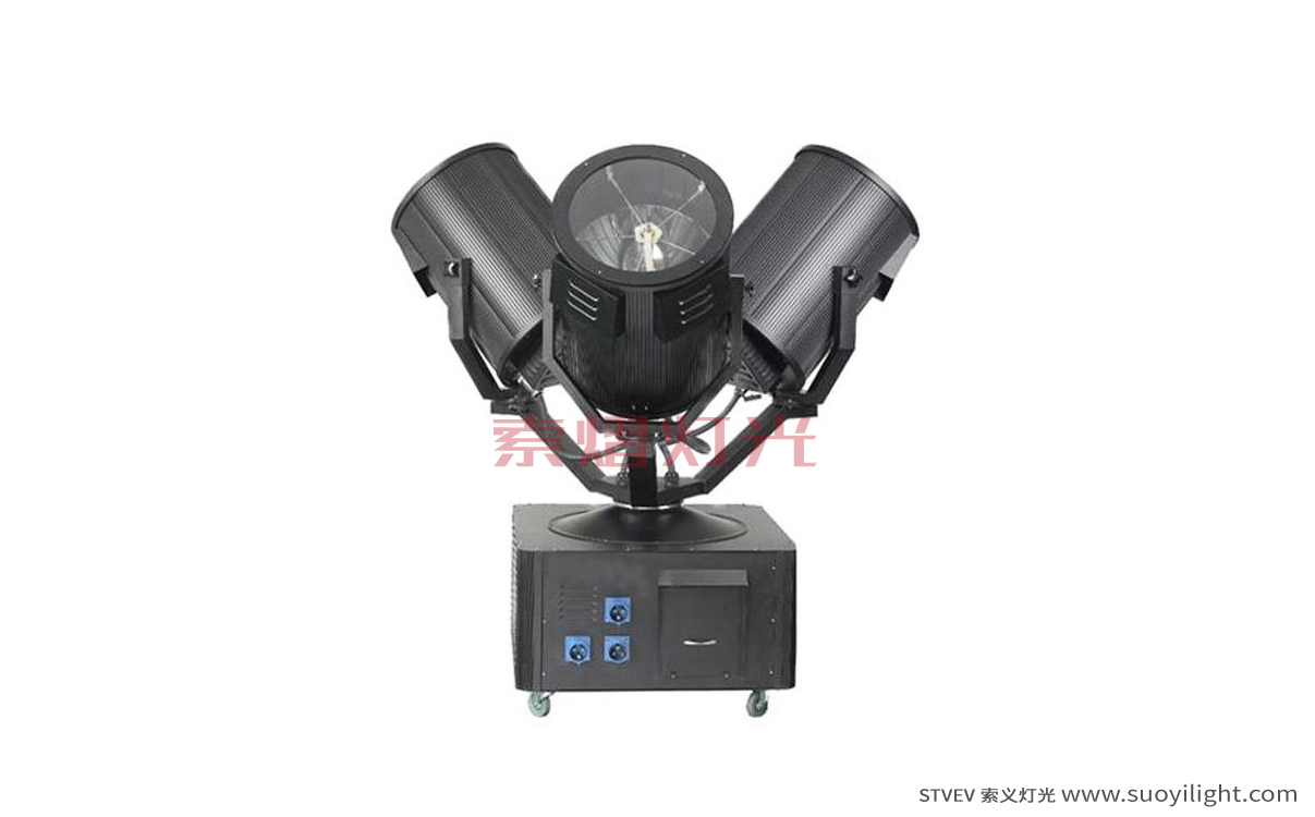 Los-AngelesThree Head Search Light