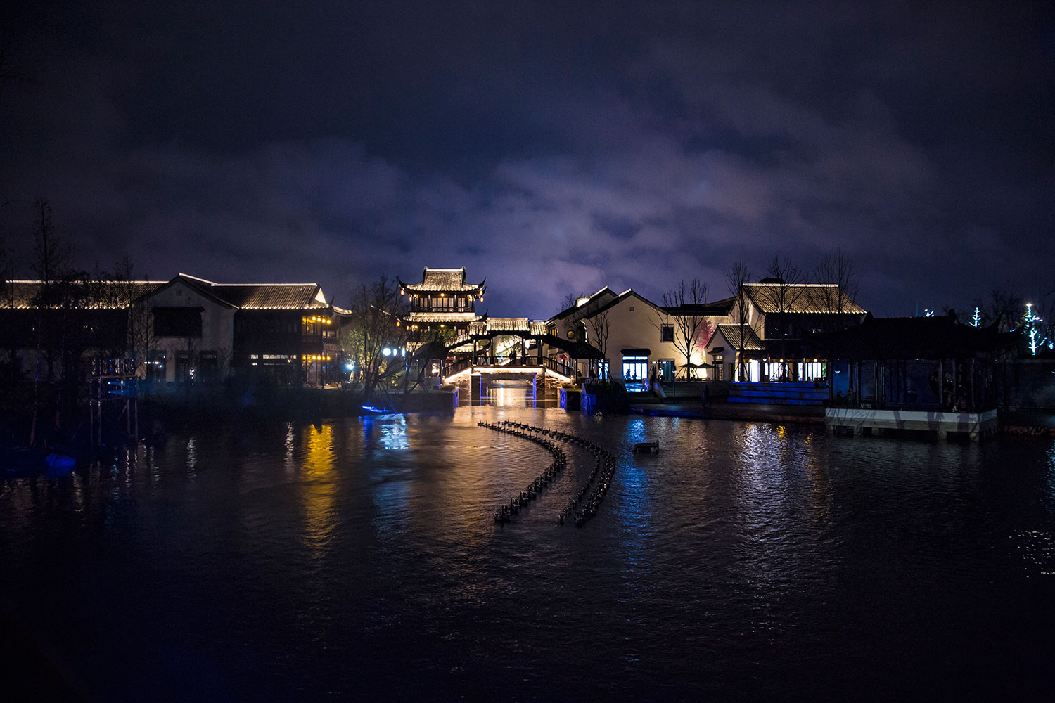 Los-Angeles新西塘水街亮化方案