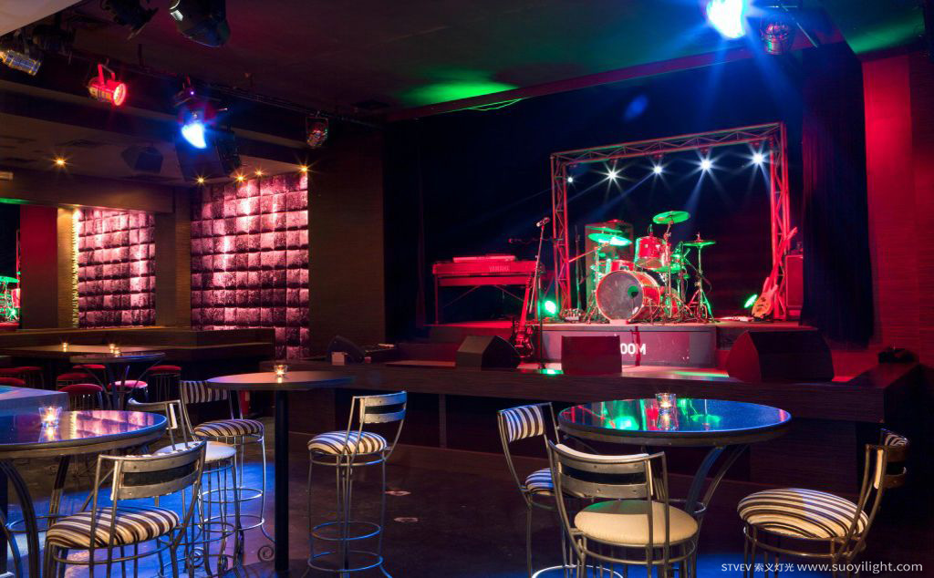 Los-Angeles复古型音乐清吧效果图及平面方案